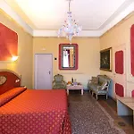 Antica Residenza D'azeglio Room&breakfast Di Charme Oda ve Kahvaltı Bolonya