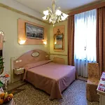 Antica Residenza D'azeglio Room&breakfast Di Charme Bolonya