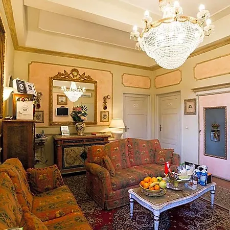 Bed & Breakfast Antica Residenza D'azeglio Room&breakfast Di Charme