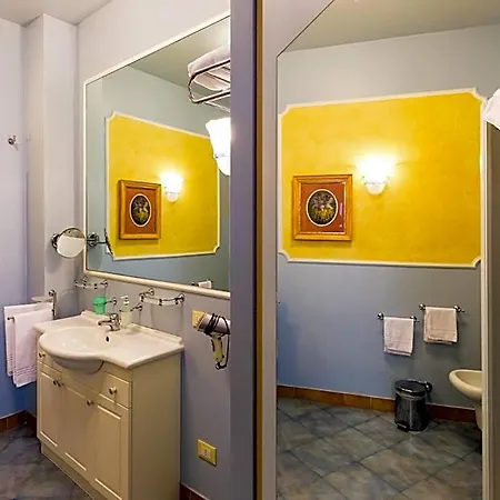 Antica Residenza D'azeglio Room&breakfast Di Charme Bed & Breakfast
