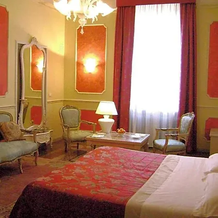 Bed & Breakfast Antica Residenza D'azeglio Room&breakfast Di Charme 4*