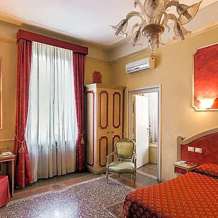 Antica Residenza D'azeglio Room&breakfast Di Charme 4*