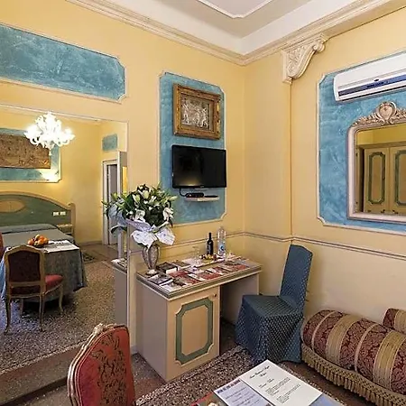 Antica Residenza D'azeglio Room&breakfast Di Charme