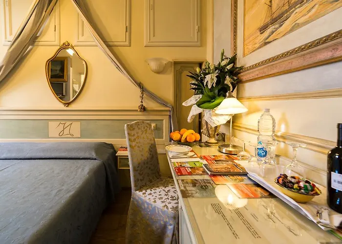 Antica Residenza D'azeglio Room&breakfast Di Charme Bed & Breakfast