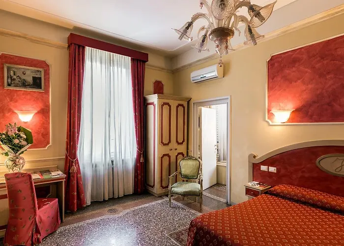 Antica Residenza D'azeglio Room&breakfast Di Charme Bed & Breakfast 4*