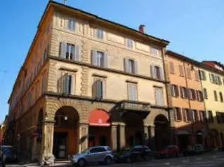 Alojamento de Acomodação e Pequeno-almoço Antica Residenza D'azeglio Room&breakfast Di Charme Bolonha