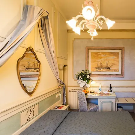 Antica Residenza D'azeglio Room&breakfast Di Charme 4* Bologne